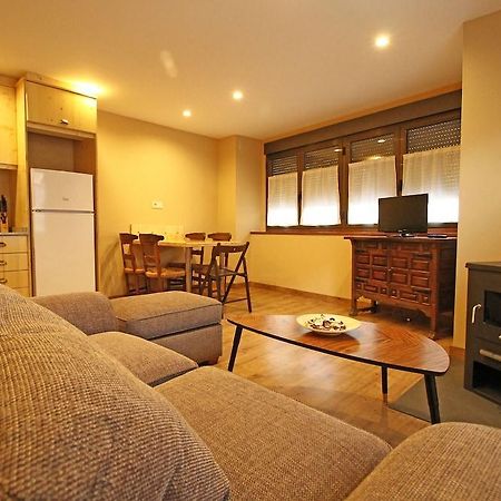 Snoe Apartamentos Mont Romies Plaza Salardú Exteriör bild